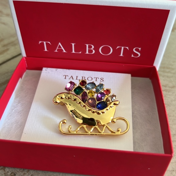 New with tags Talbots Christmas Sleigh Brooch Gold with multiple color stones - Picture 4 of 4